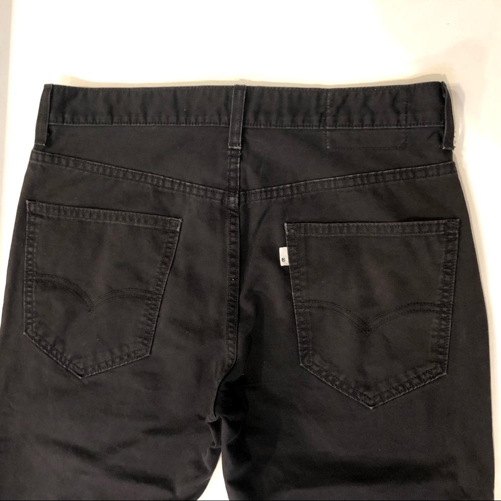 Levi’s Chino Standard Fit Pants • 31 x 32